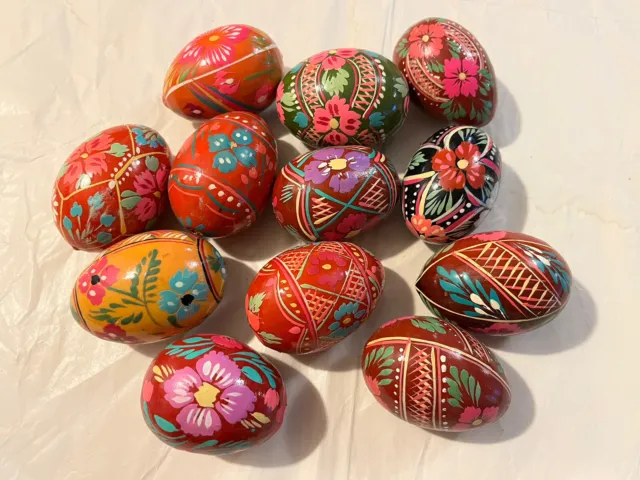 Vtg Lot 12 Wooden Painted Ukrainian Pysanka Pysanky Pisanki Flowers Easter Eggs