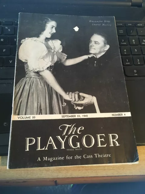 The Playgoer :Cass Theatre, Student Prince - Vol 20, No 4 September 23, 1945