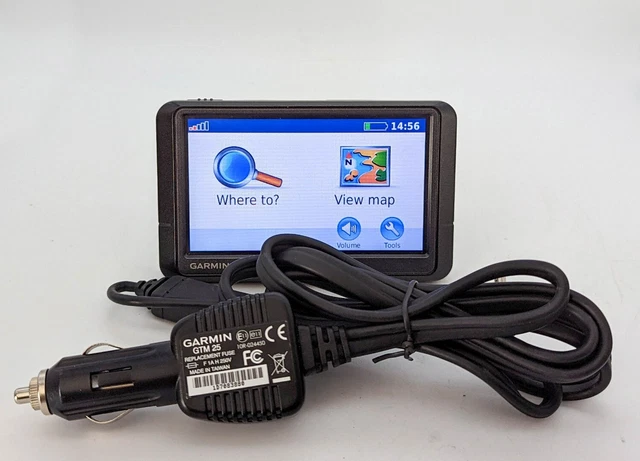 Garmin Nüvi 255W SatNav und GTM 25 Lifetime FM Traffic Receiver Netzteil Ladegerät