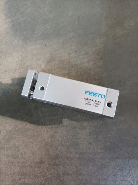 Attuatore pneumatico FESTO ADNGF-12-40-PA / #G 1Q6Q 6336