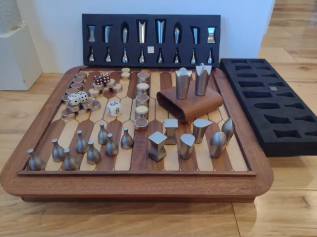 UMBRA STUNNING Chess / Backgammon COMPLETE Metal & Wood - David Quan & Matt Carr