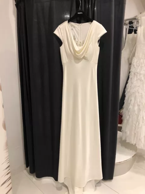 Vestido de novia Joyce Talla 40 Precio tienda 490€ Liquidacion cierre