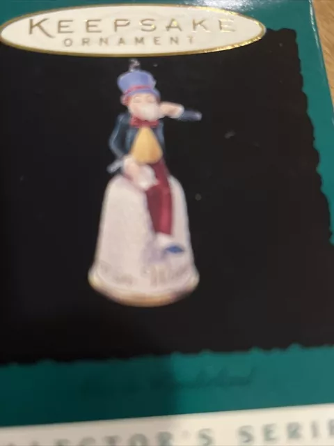 Hallmark Ornament Alice In Wonderland 1996 Miniature Mad Hatter #2 Thimble Tea