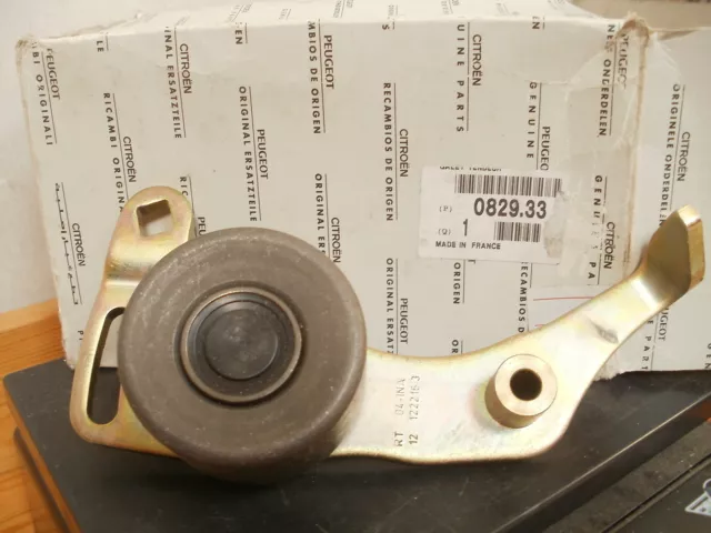 n°v65 galet tendeur citroen evasion xantia jumper jumpy ref 082933 neuf