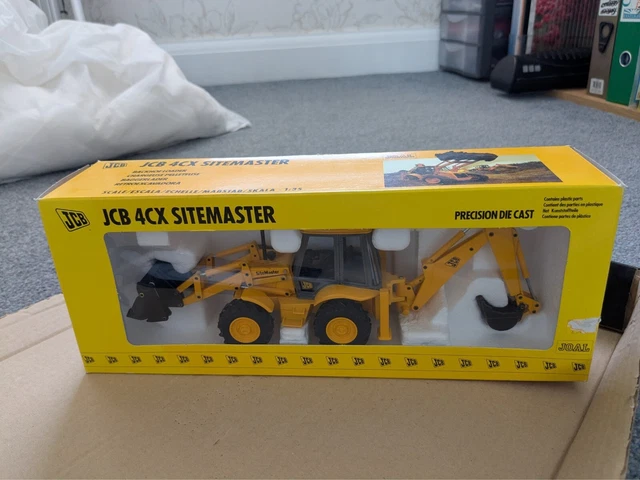 1 35 SCALE JOAL JCB 4CX Sitemaster Boxed Perfect Condition Front 1-35-scale-joal-jcb-4cx-sitemaster-boxed-perfect-condition-front