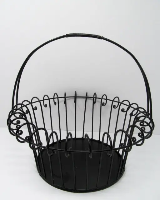 Vintage Pier 1 Imports - Decorative Wrought Iron Black Metal Wire Basket