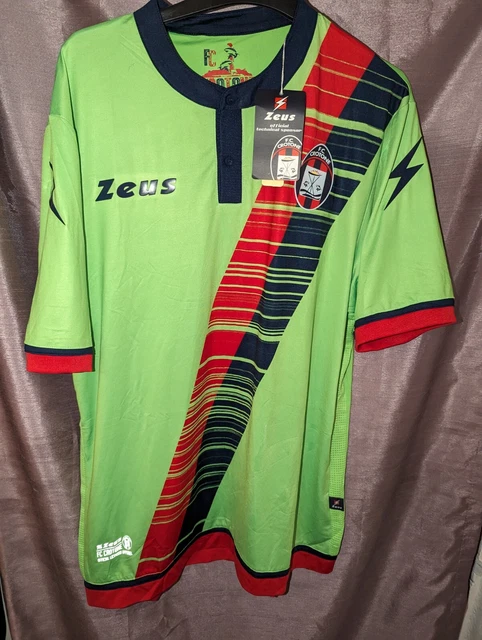 Design Futbol Kits: Crotone 2020 - 2021 (Serie A