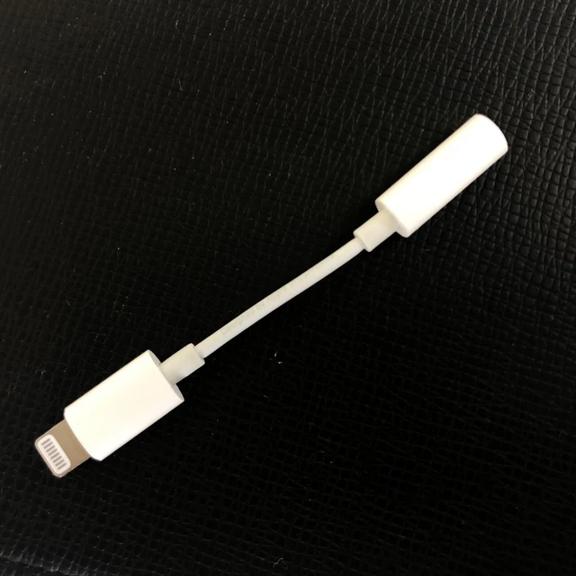 Apple MMX62AM/A Lightning to 3.5mm Headphone Jack Adapter