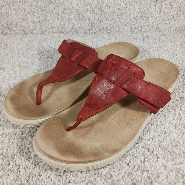 Dansko 39 Sandals Women's 8.5 - 9 Red Thong Leather Slip On Flip Flops