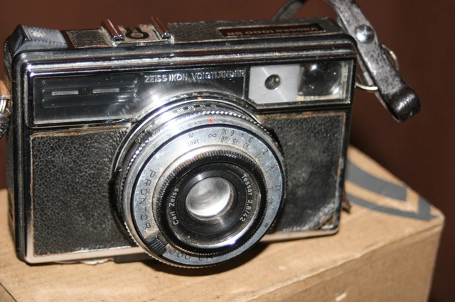 zeiss ikon voigtlander vitessa 1000 sr