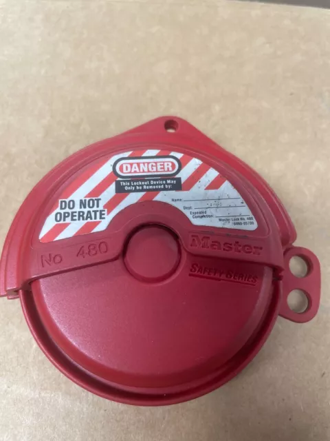 Master Lock Gate Valve Lockout 480 1 in to 3 in dia.