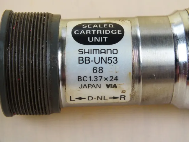 Shimano BB-UN53 Bicycle Bottom Bracket Square Taper 68mm shell 118mm axle 2