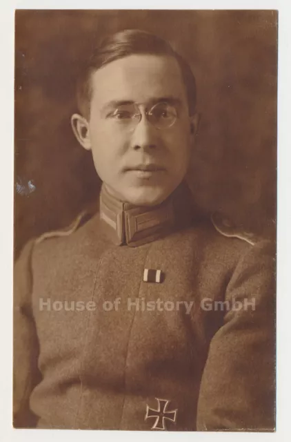 132995, Portraitfoto, Leutnant, Regiment 6, Eisernes Kreuz 1. + 2. Klasse