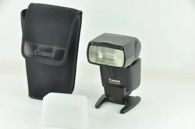 Canon Speedlite 430EX II Shoe Mount Flash case, tripod mount mint condition