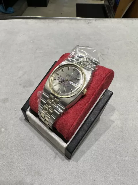 OMEGA 14k Gold & SS Constellation Chronometer Ref #168.054 cal 751 *See Pictures OMEGA 14k Gold & SS Constellation Chronometer Ref #168.054 cal 751 *See Pictures