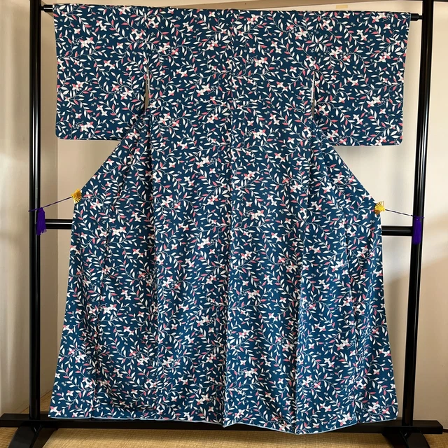 K3011058 Japanese Kimono Silk Komon Navy