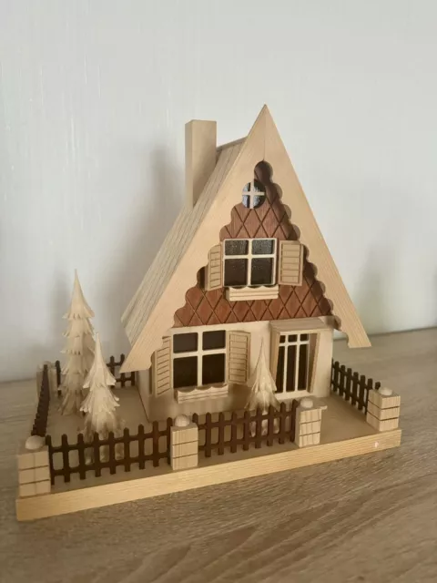 Lichterhaus Waldhaus Holz Erzgebirge Weihnachten - sehr schöner  Zustand