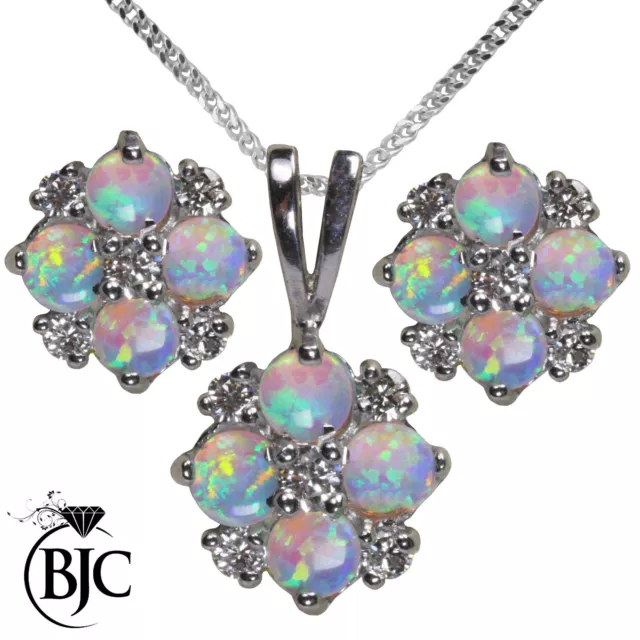 9ct or Blanc Fiery Opale & Diamant Pendentif & Clou Earrings Set Britannique