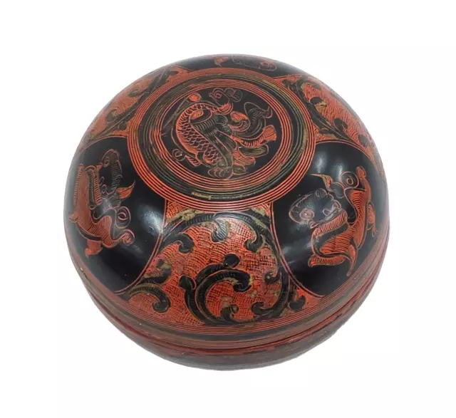 Burmese / Myanmar,  An Old Cinnabar Laquer Bamboo Round Box