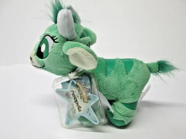 Neopets Green Kau  Series 5  KeyQuest Code Tag