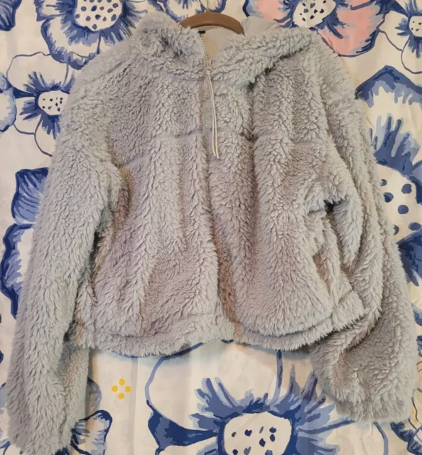 Urban Outfitters BDG Blue Cropped Sherpa Hoodie Faux Fur Teddy Jacket Size L