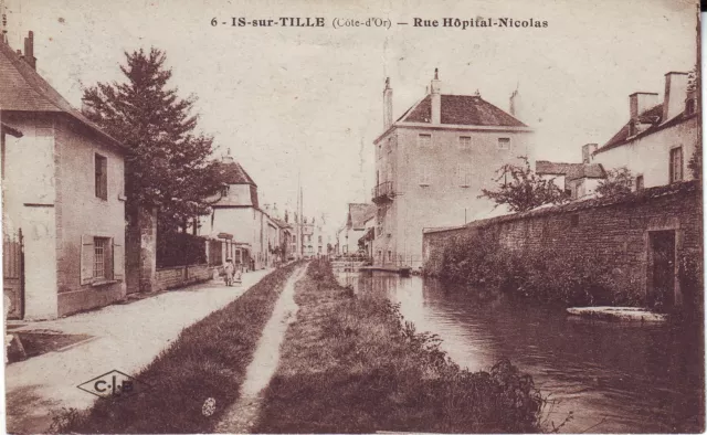 France Is-sur-Tille - Rue Hopital-Nicolas old unused postcard