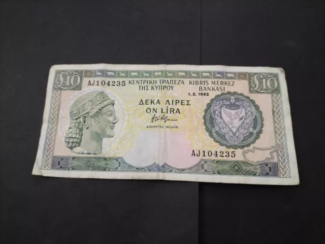 Cyprus 10 pounds 1992