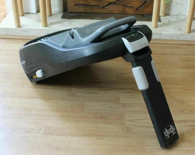 Maxi Cosi FamilyFix Isofix Base Compatible With Pebble And Cabriofix Seats