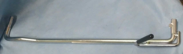 John Deere OEM Gator Bed Prop Rod & Grip – AM145241 – Open Box, New Condition