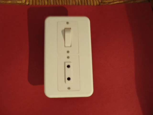 LEGRAND INTERRUPTEUR VA et Vient Et Prise chambord EUR 16,00 - PicClick FR