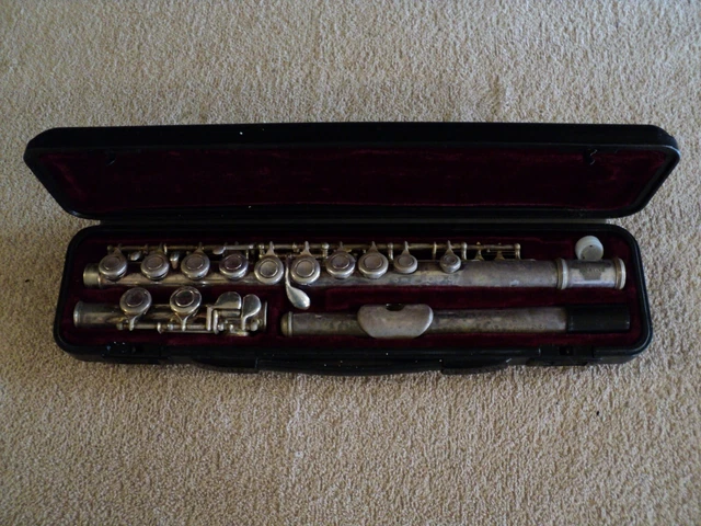 E. M. Winston Boston Student Flute with hard case