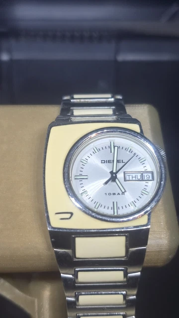 Montre Diesel Ancienne - Mouvement Quartz - Étanchéité 10 BAR - Occasion (Détails En Description)