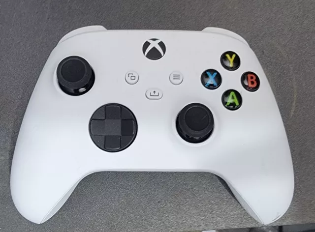 Microsoft Xbox One Series X S Wireless Controller Model 1914 - White