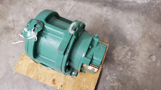 SPEEDAIRE SA2400V Positive Displacement Blower 2EPP3  V-BHC, NEW SEE DESCRIPTION 7