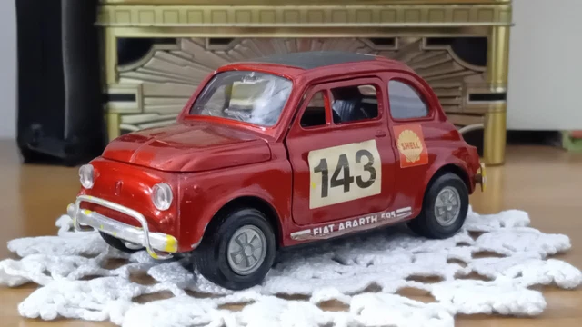 Modèle Réduit Politoys FIAT 500L Abarth - Échelle 1:25, Couleur Orange - Année 1960, Occasion