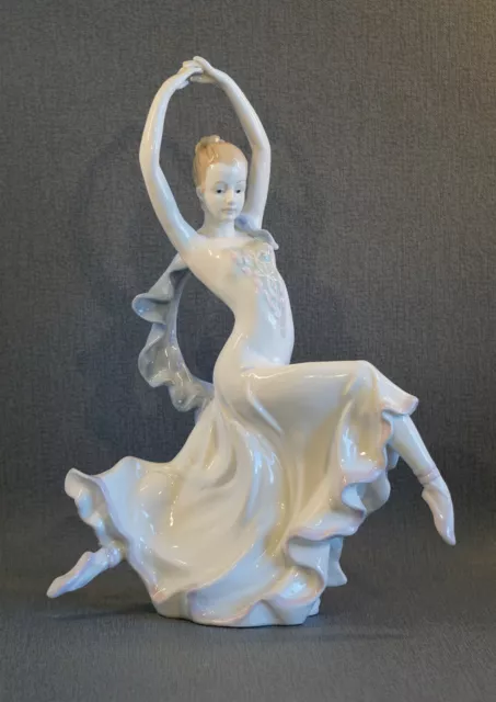 Porzellan Figur Tänzerin Ballerina - ca. 38,5 cm hoch - Deko