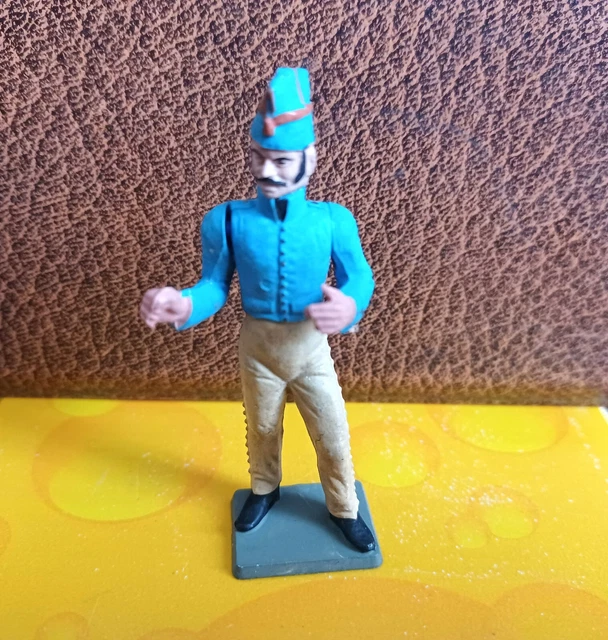 Piéton Empire Starlux 1/32 ème