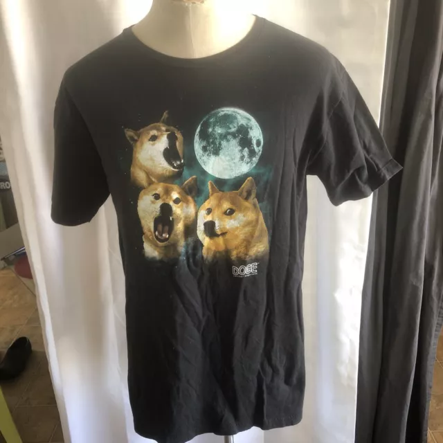 VINTAGE 2014 DOGECOIN DOGE COIN CRYPTO MOON OFFICIALLY LICENSED XL T SHIRT Inu