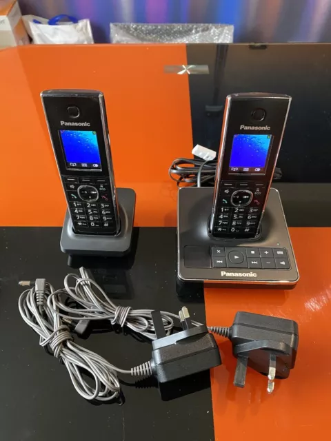 Panasonic KX-TG8561E Twin Double Phone Set Answer Machine Cordless Handset Black