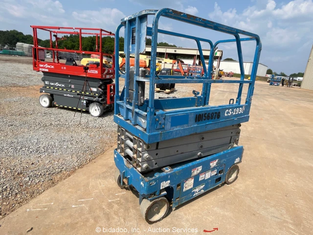 2015 Genie GS-1930 19' Electric Scissor Lift Man Aerial Work Platform bidadoo