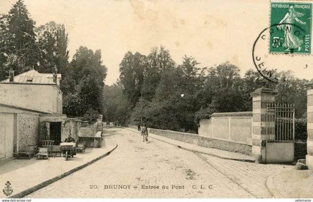 13444 cpa 91 Brunoy - entrée du Pont