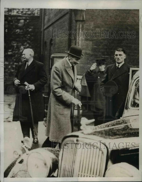 1937 Press Photo King Christian of Denmark visit London with Queen Alexandrine.