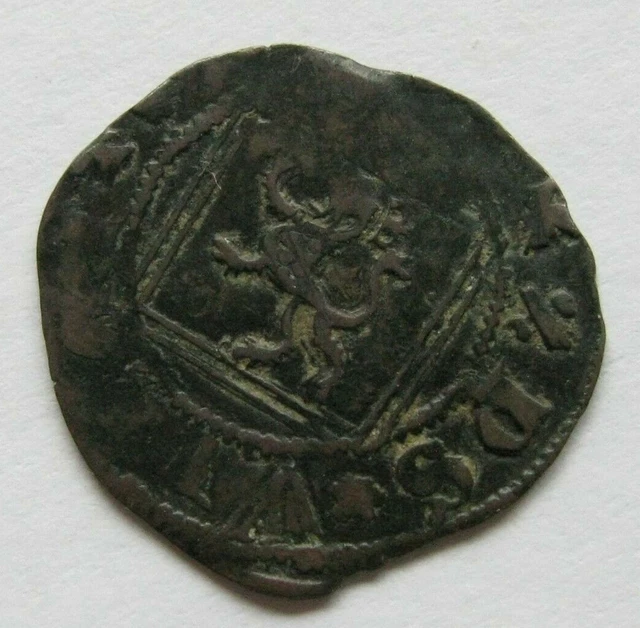 Enrique IV (1454-1474) , White Del Lozenge, Avila. 0.0353oz/0 3/4in