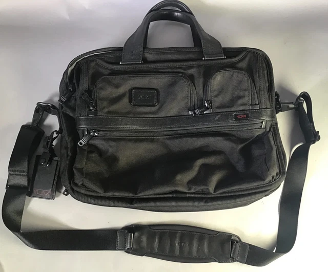 Tumi   Alpha 2 T-Pass  Screen Laptop Slim Black Briefcase  Shoulder Bag