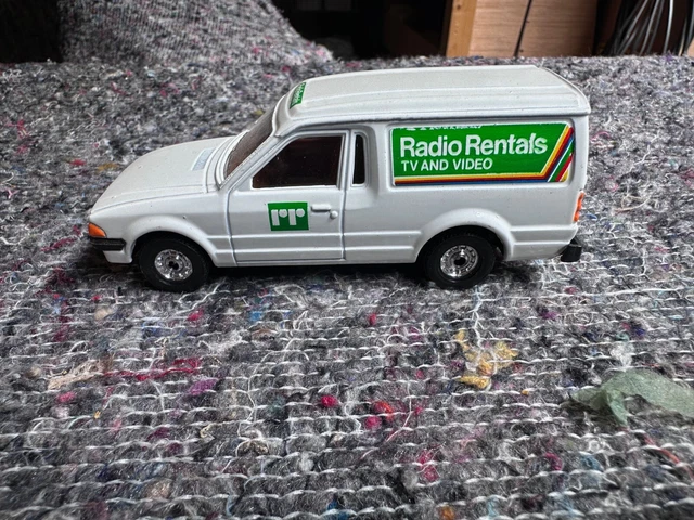 Diecast FORD ESCORT Van RADIO RENTALS Livery Diecast FORD ESCORT Van RADIO RENTALS Livery