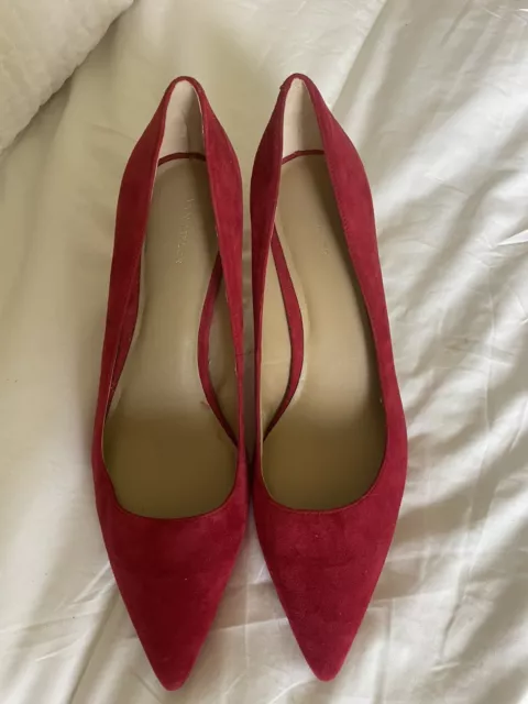 Ann Taylor Womens Classic Pump Slim Heels Shoes Red Suede Leather Slip On 9M