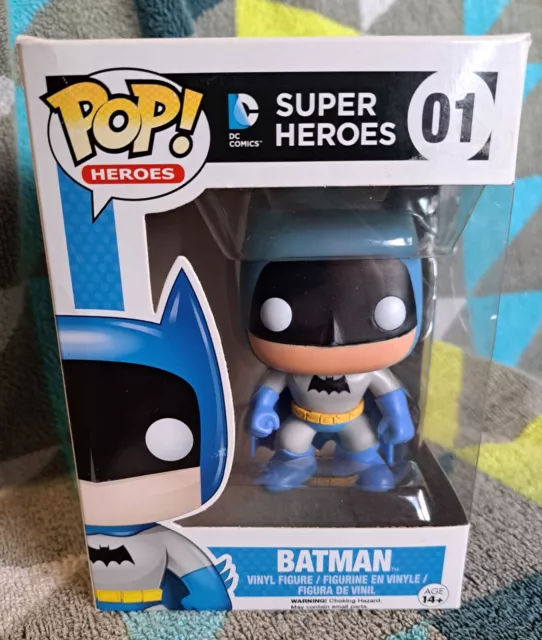 Batman Pop 01 Blue - Batman Funko Pop! Vinyl 2015 - Vaulted + Protector