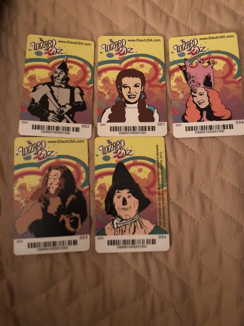 DAVE AND BUSTERS The Wizard Of Oz Arcade Coin Pusher Game Cards Lot Of 