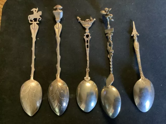 Silver Plated Collectors Spoons 5 Spoon Lot.