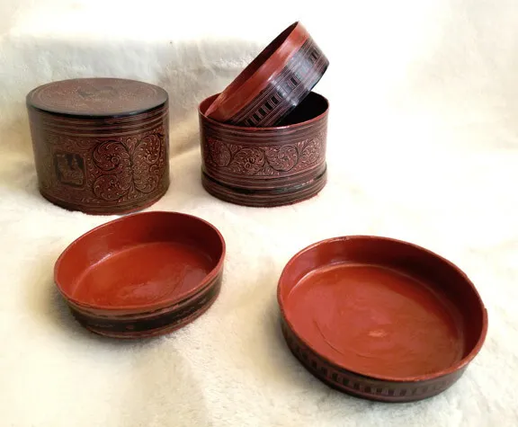 Antique or Vintage Handcrafted Sm Betel Box Burmese Yun Lacquerware Bamboo 5 Pcs 3